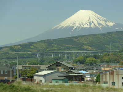 新幹線から見た富士山