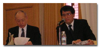 松井氏（左）と指田氏の写真