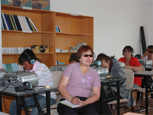 モンゴル盲人連合のトゥグ県支部が作った点字図書館