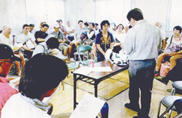 写真　「救生の会」の活動風景