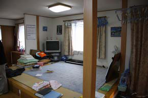 居間