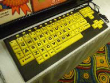 Ai Squared 社製のZoom Text Large-Print Keyboard の写真